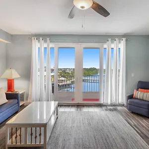 Holiday home Laketown Wharf 335! 1 Bd, 2 Bathroom With Amazing Amenities, Panama City Beach